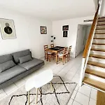 Duplex Moderne Proche De Toutes Commodites *