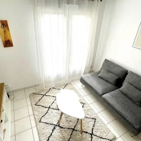 Duplex Moderne Proche De Toutes Commodites *