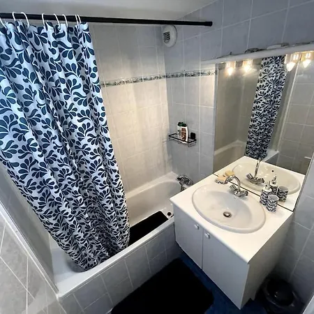 Appartement Duplex Moderne Proche De Toutes Commodités Bordeaux