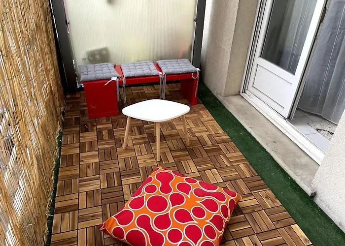 Duplex Moderne Proche De Toutes Commodités *